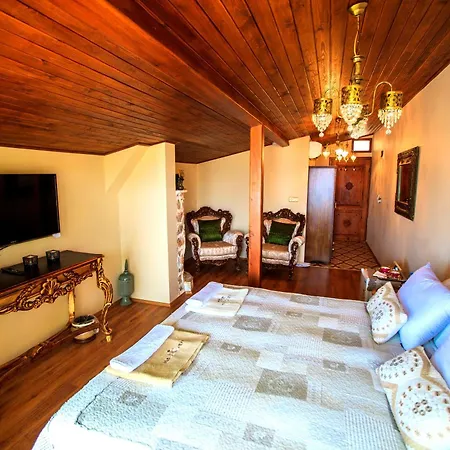 Lemon Villa Hotel (Adults Only) Otel 3*